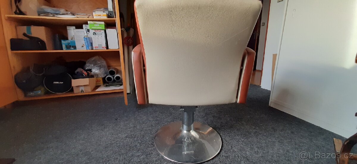 Kadeřnické křeslo - 3