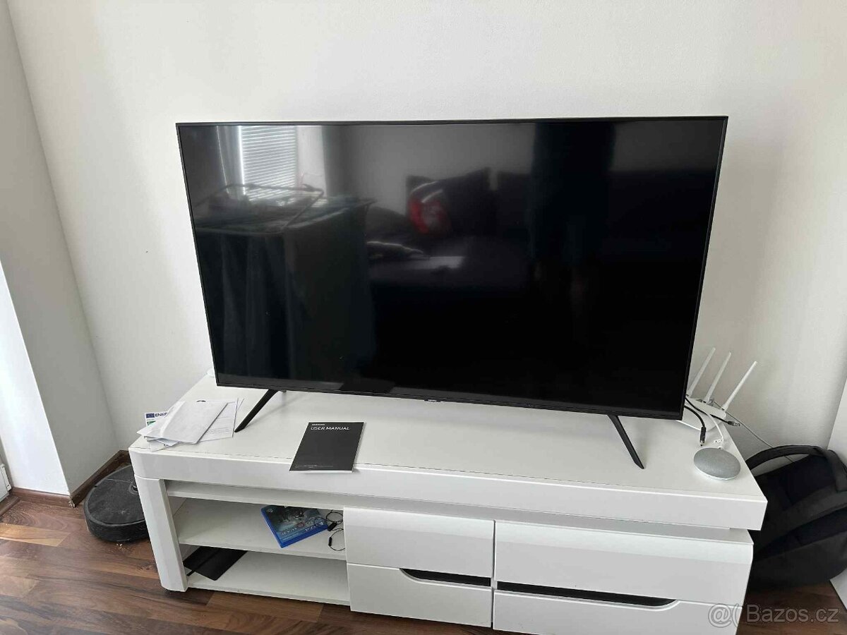 55" Samsung UE55RU7092 - 3