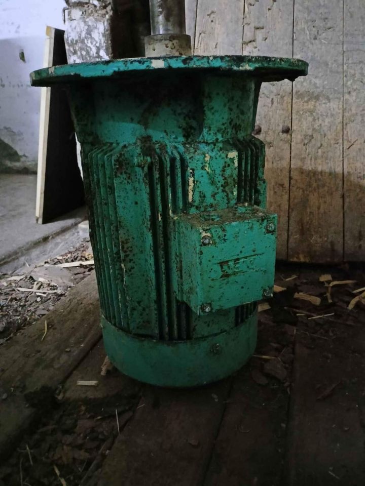 přírubový elektromotor 11kw - 3