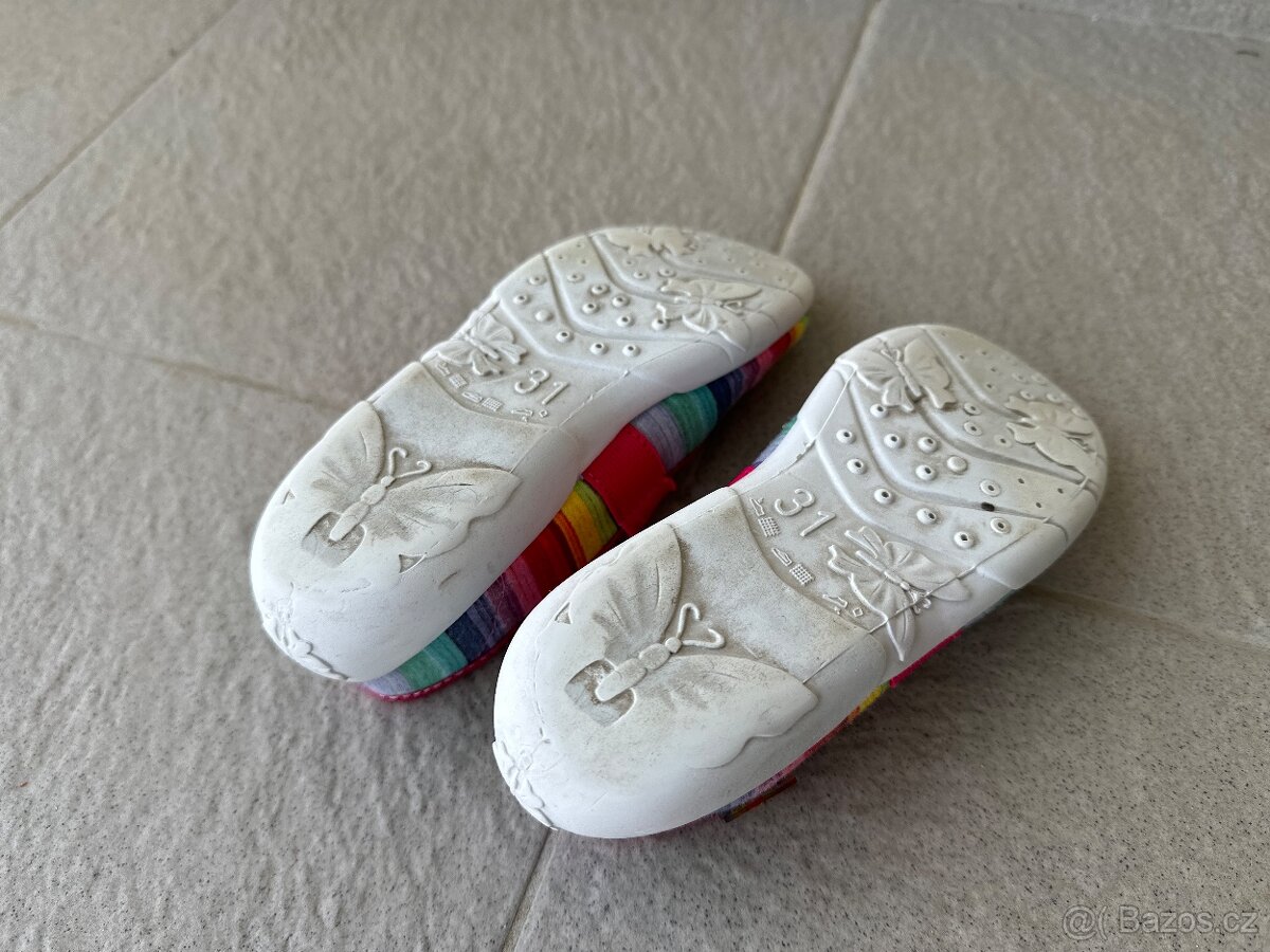 Dívčí papuče / přezůvky vel. 31 zn. Peon - 3