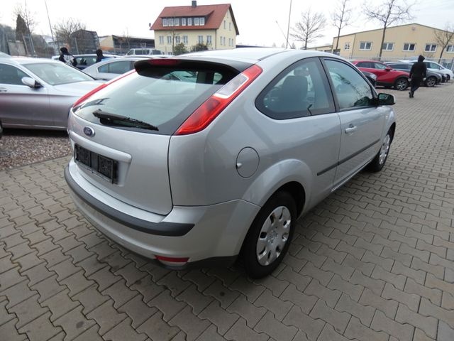 FORD FOCUS 1.6 16V FUN 3DV - 3