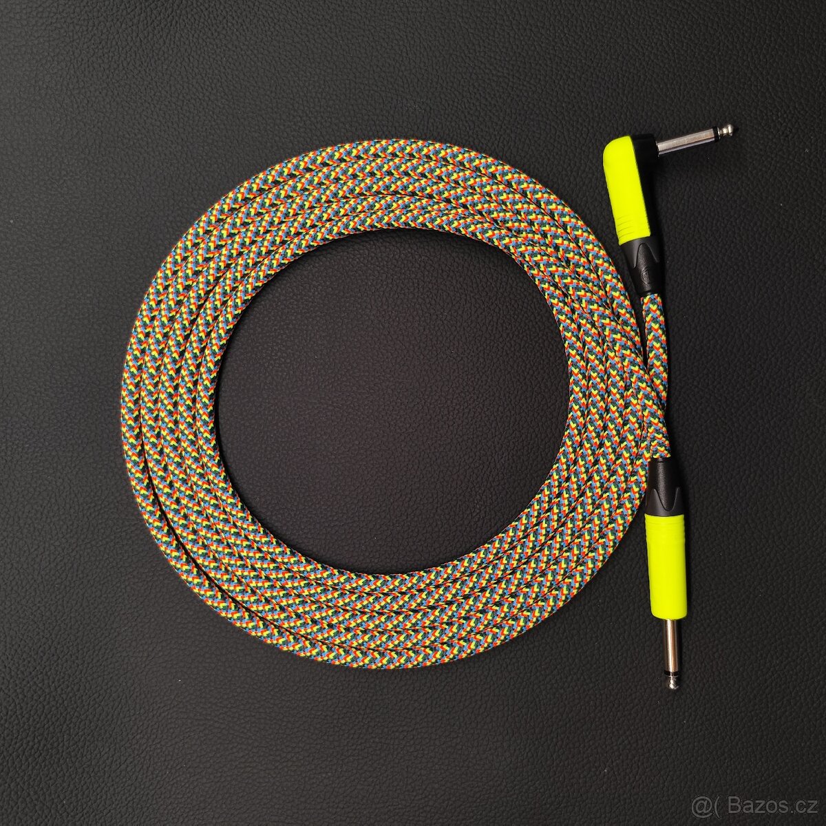 Kvalitní kabel 3m - 3