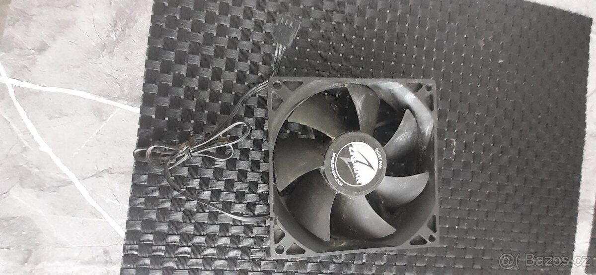 pc komponenty levně - 3