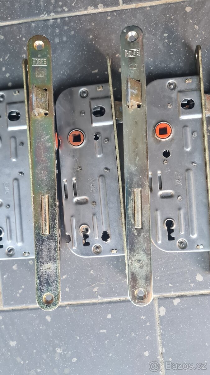 Zámek zadlabací, obyčejný klíč - 3