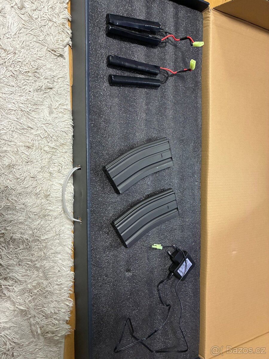 Delta Armory m4 replika - 3