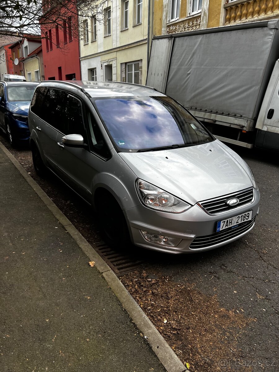 Ford Galaxy 2.2 TDCI - 3