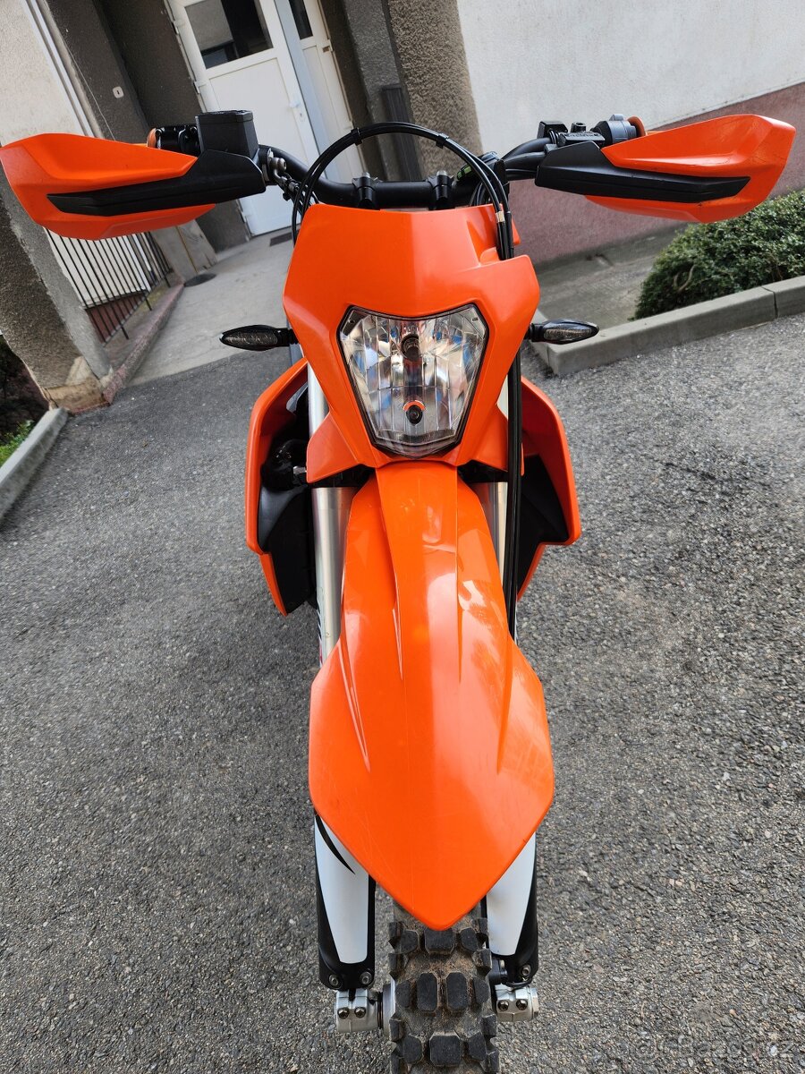 KTM 690 Enduro R 32kw 2021 záruka