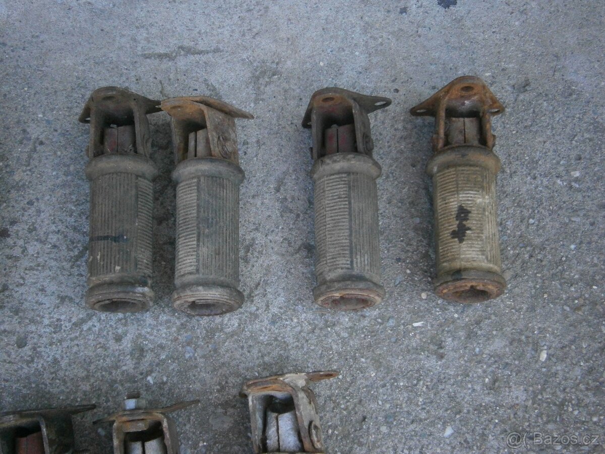 Zadní stupačky Jawa/Čz - 3