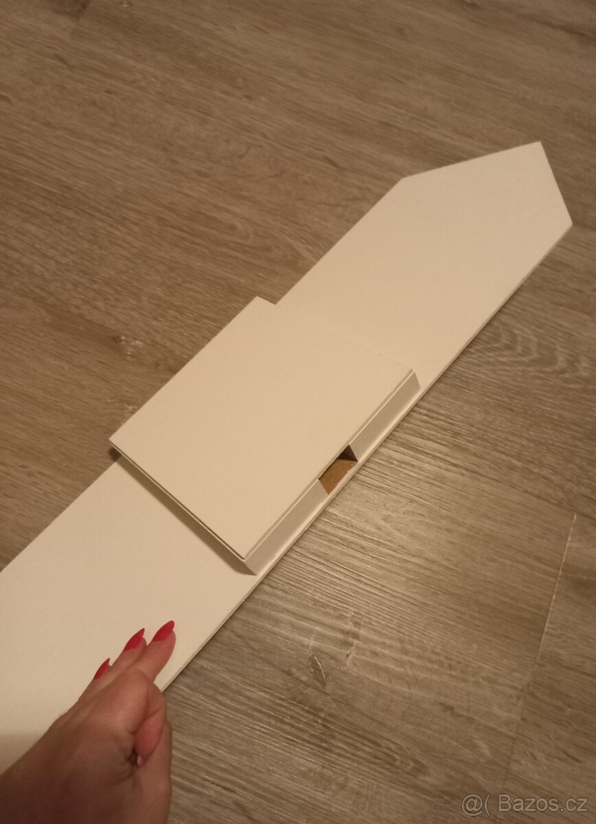 SVATEBNÍ PŘEBYTKY - 3