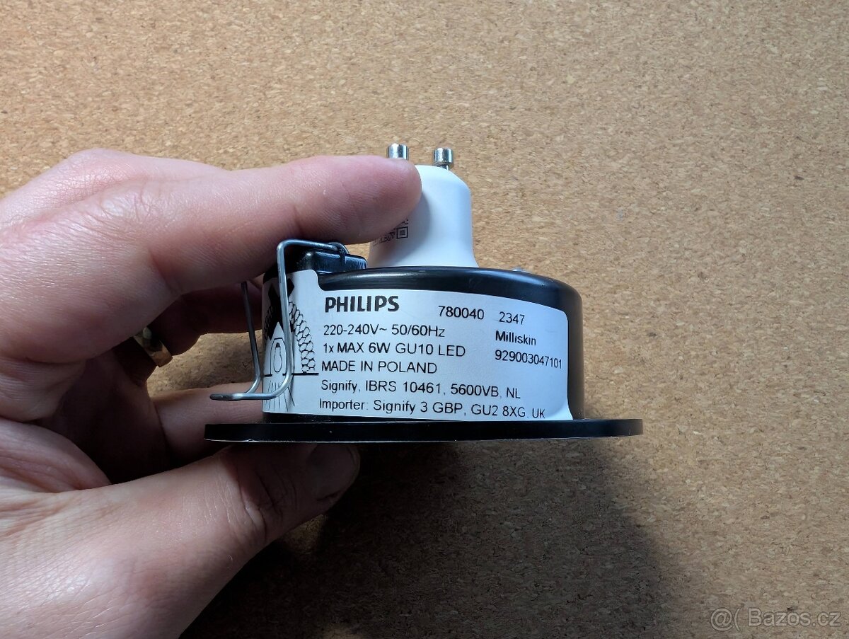 Philips Hue Milliskin kulaté GU10 White Ambiance - bílé - 3