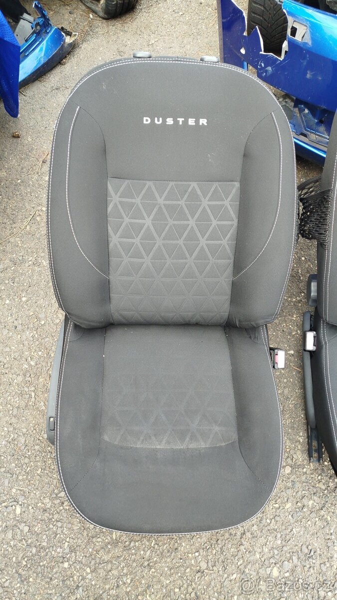 Prodám sedačky Dacia Duster - 3