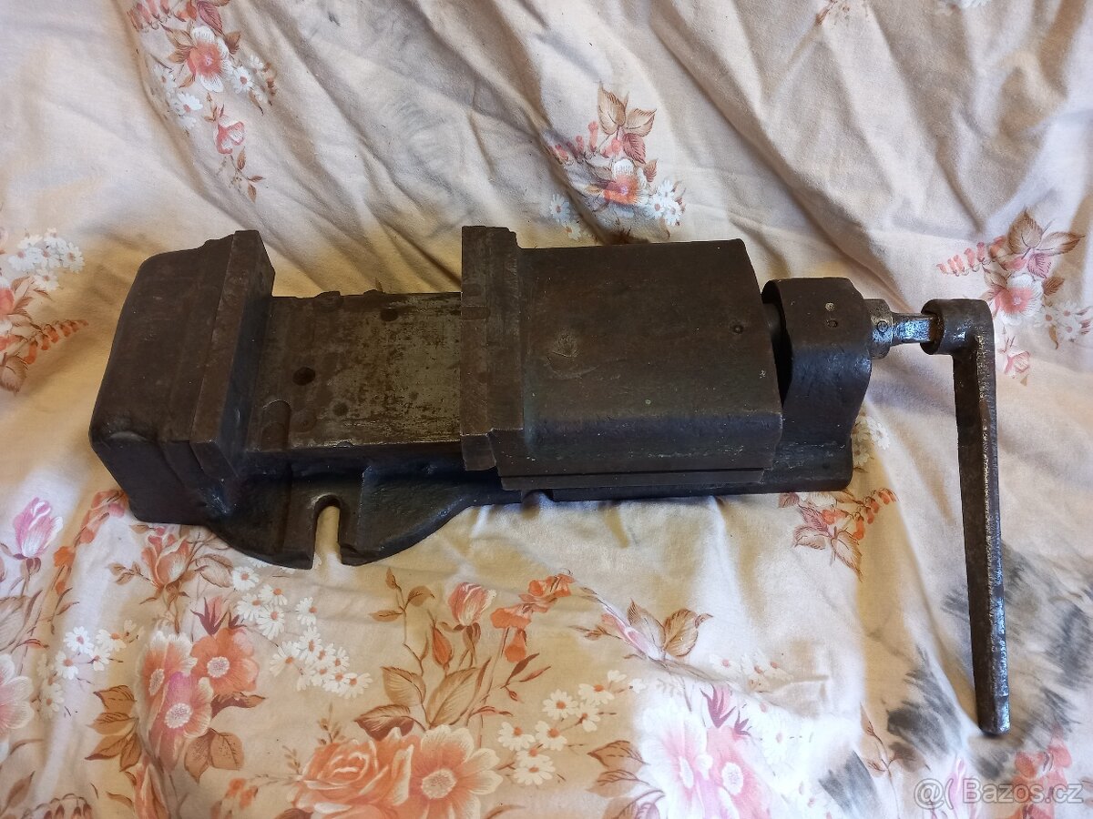 strojní svěrák - 3