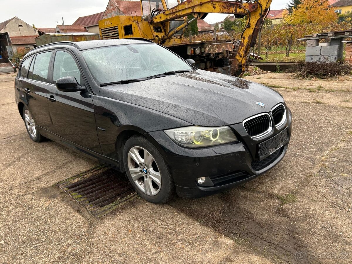 BMW E91 318D LCI 105KW N47D20C - díly - 3