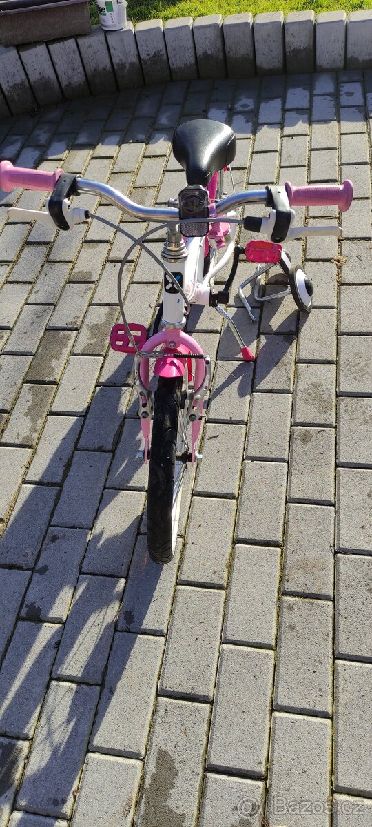 Dívčí kolo "16" - 3