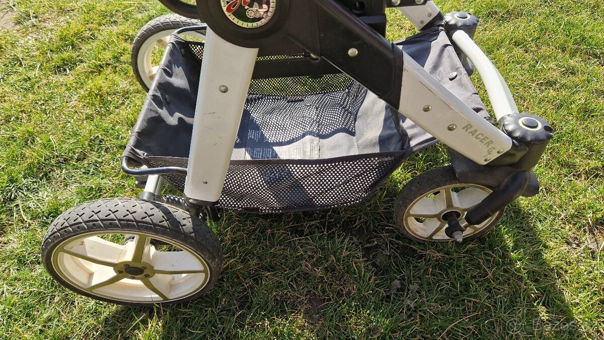 Kočárek Hartan - 3