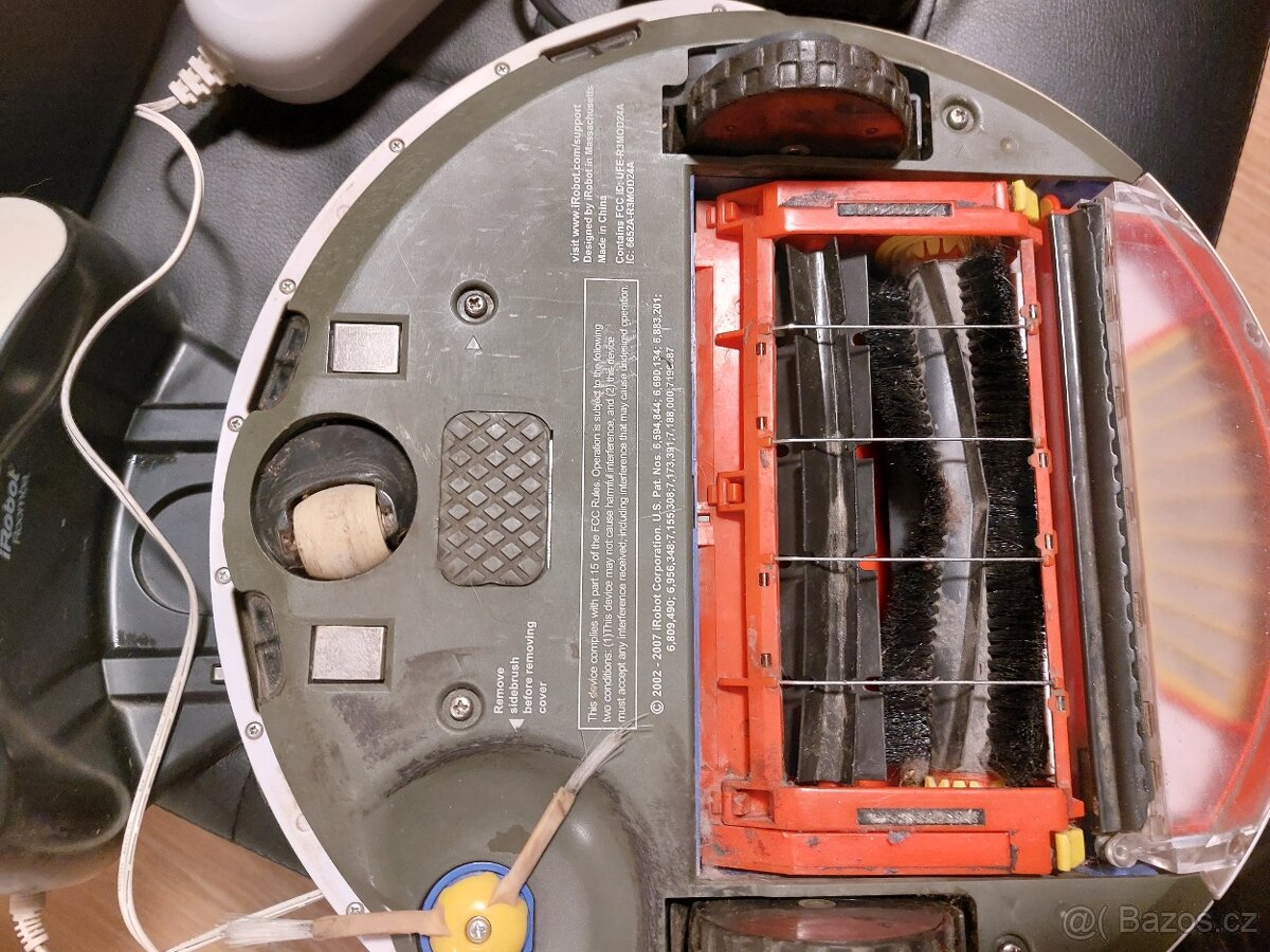 robotický vysavač iROBOT Roomba 530 - 3