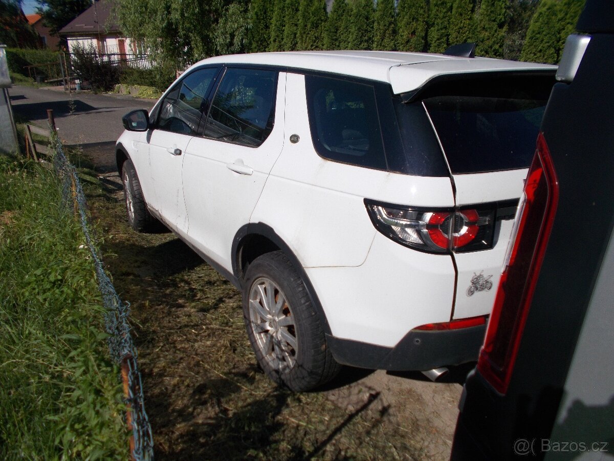 Land Rover Discovery Sport - 3