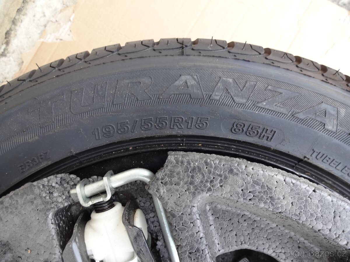 ŠKODA ROOMSTER,FABIA II - rezerva 15",nářadí - 3