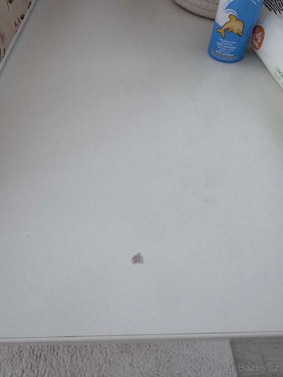 Přrbslovací pult IKEA - 3