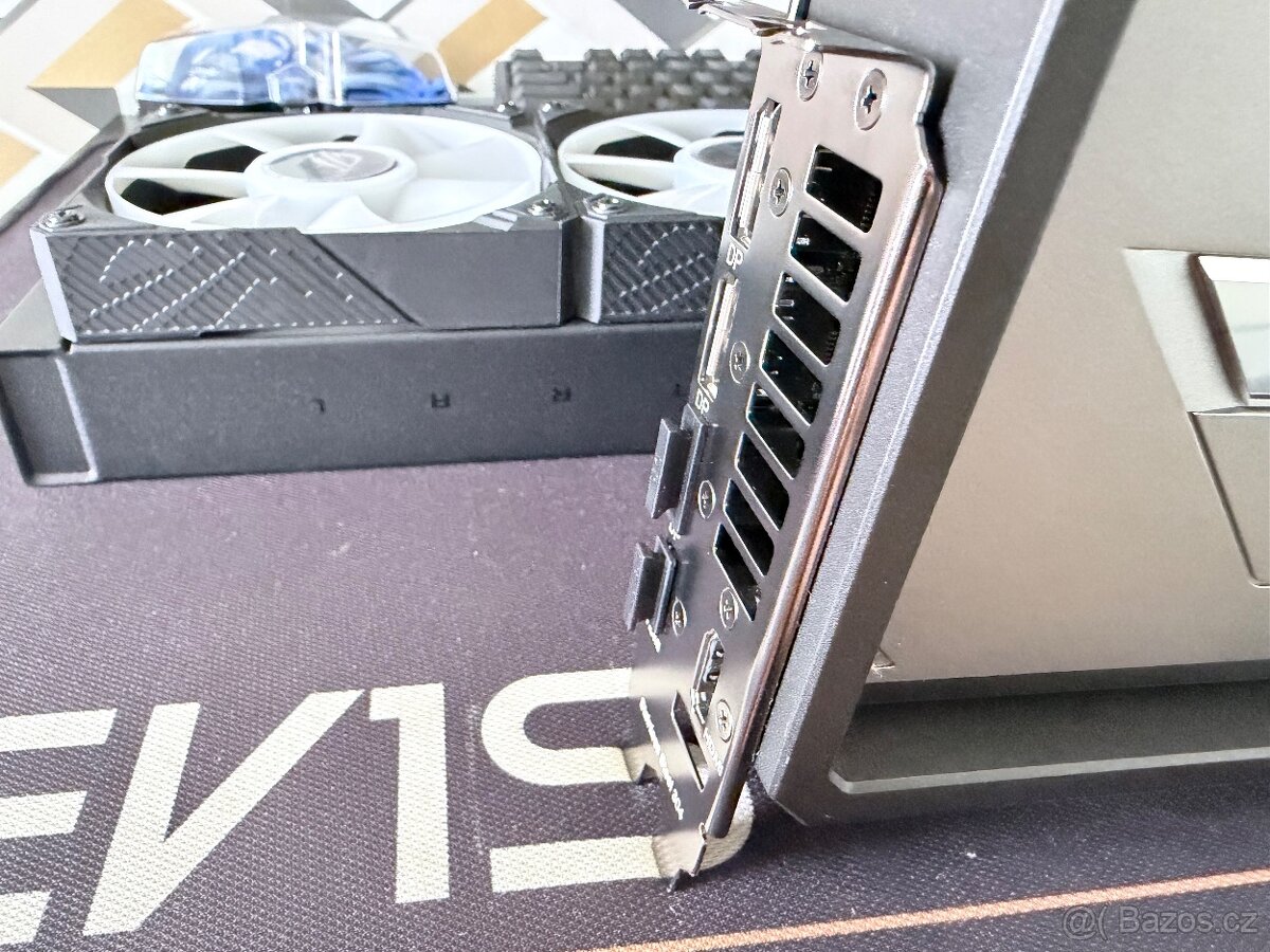 Asus ROG Astral LC rtx 5090 32gb - 3