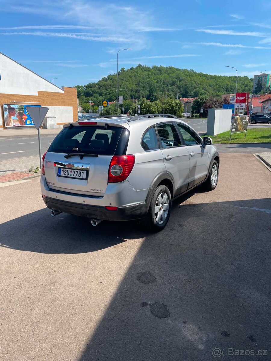 Chevrolet Captiva 4x4 7.místné - 3