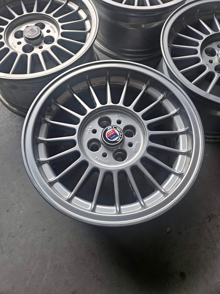 kola alpine r15 4x100 - 3