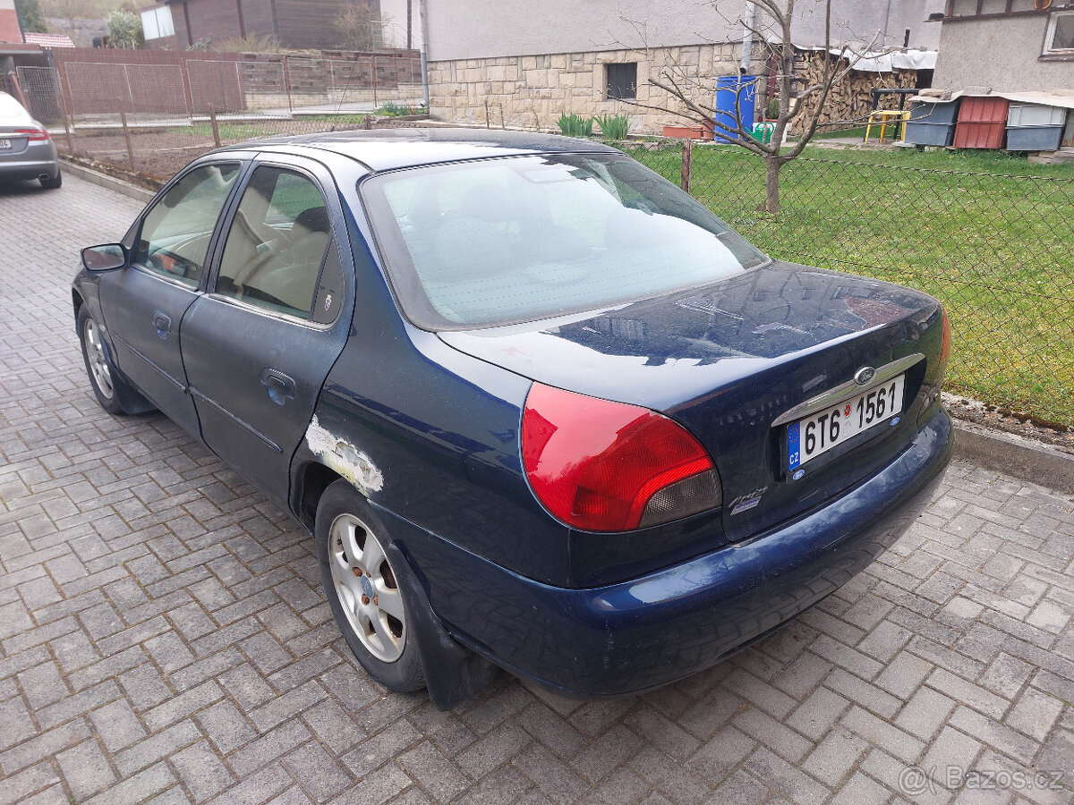 Ford Mondeo 2.5 Ghia MK2 - 3
