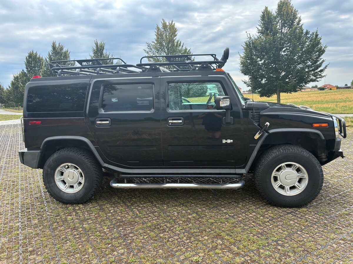 Hummer H2 6.0 V8 - 3