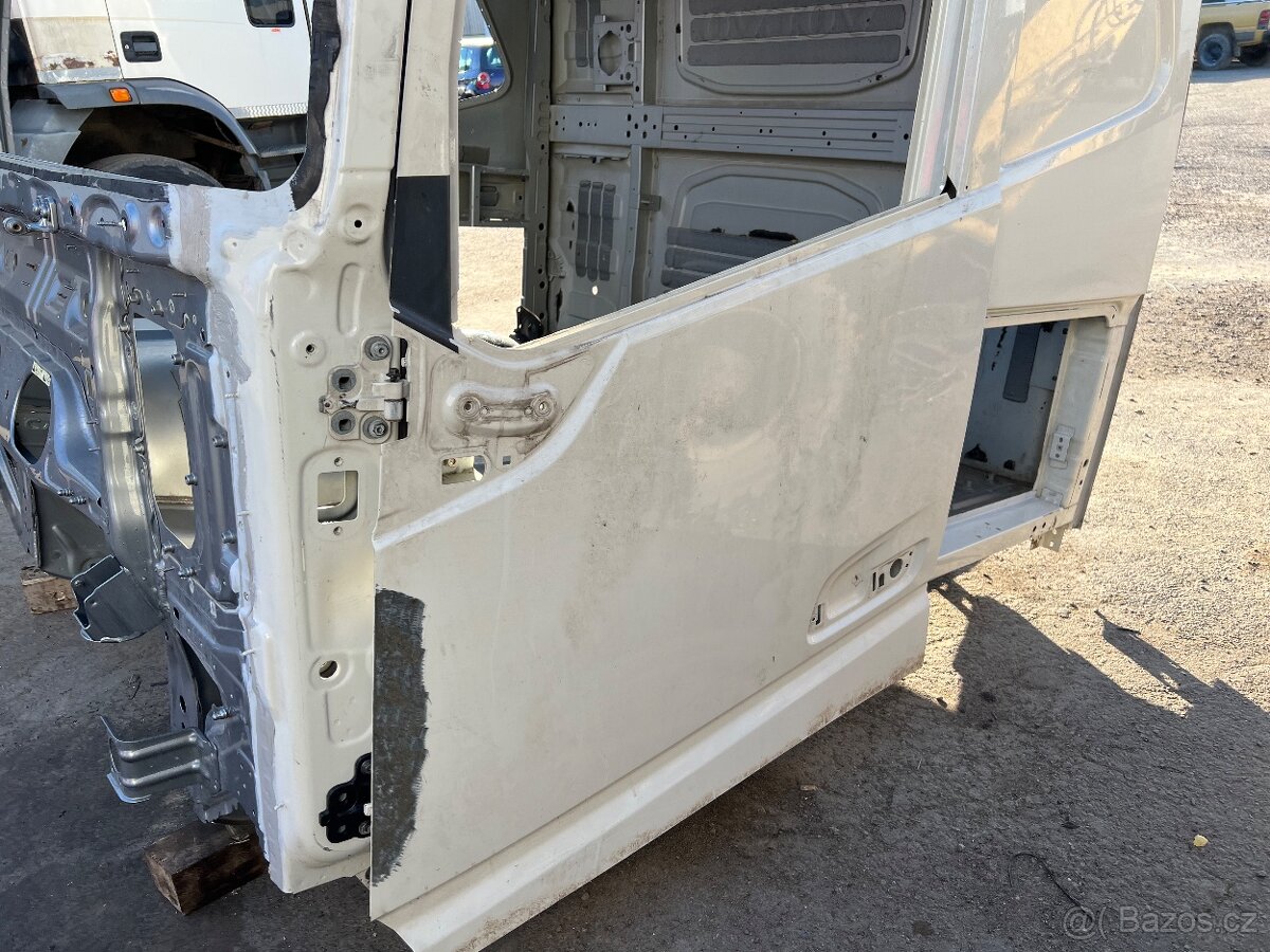 Prodám kabinu Volvo FH4 - 3