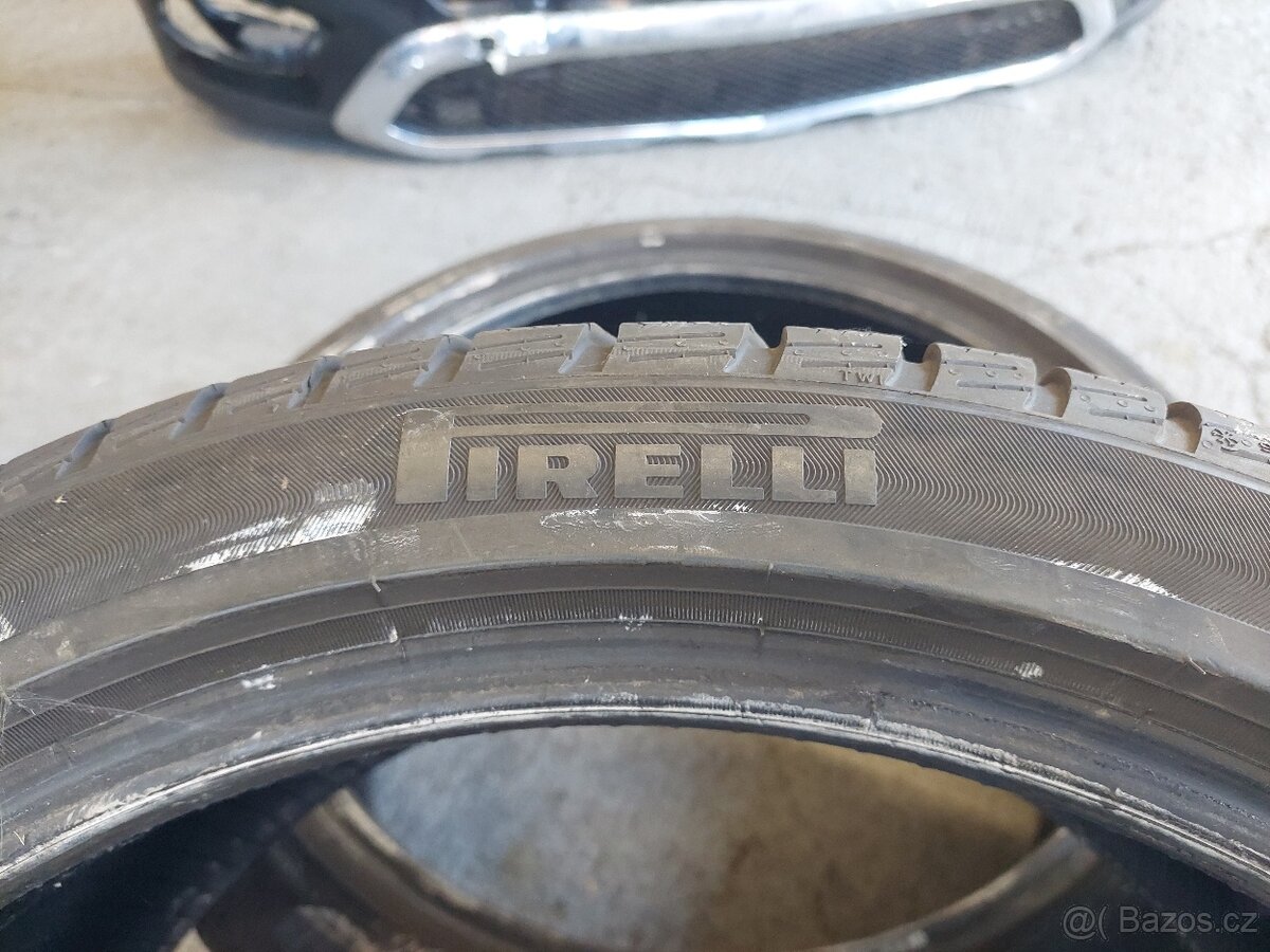 Zimní pneu 275/35 R20 - 3