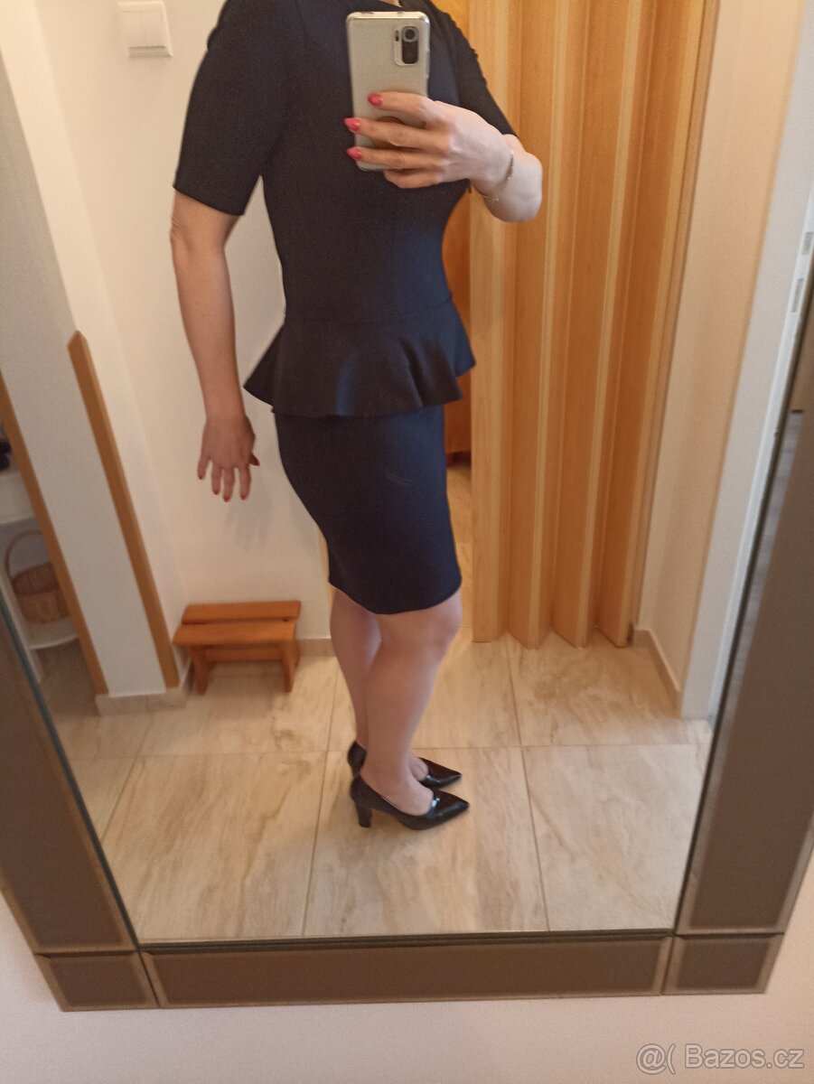 Šaty pouzdrové zn. MOE NOVÉ VEL. S - 3