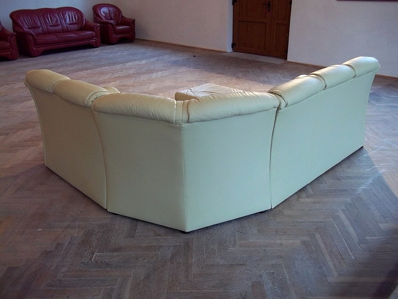 058 Kožená rohová sedací souprava sedačka + taburet - 3
