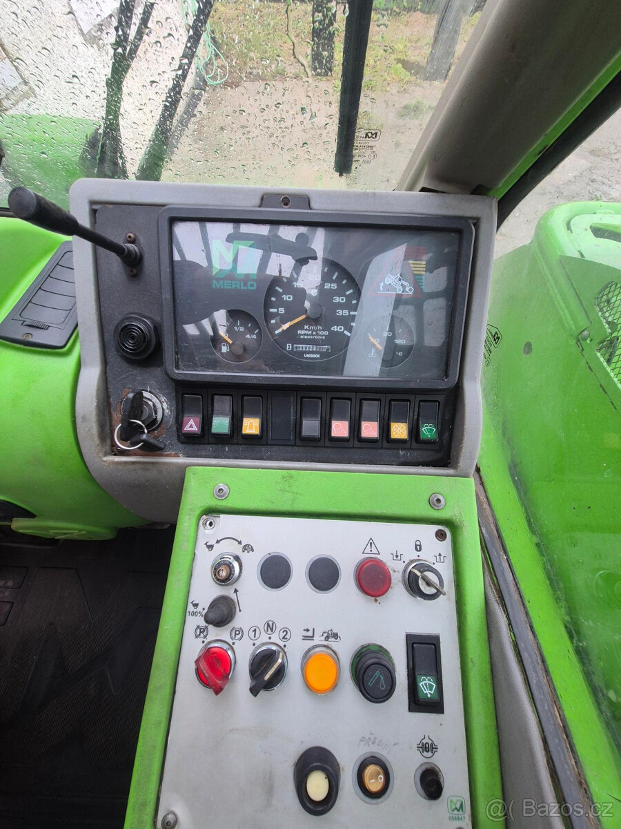 Teleskopický manipulátor Merlo TF 40.7 - 3