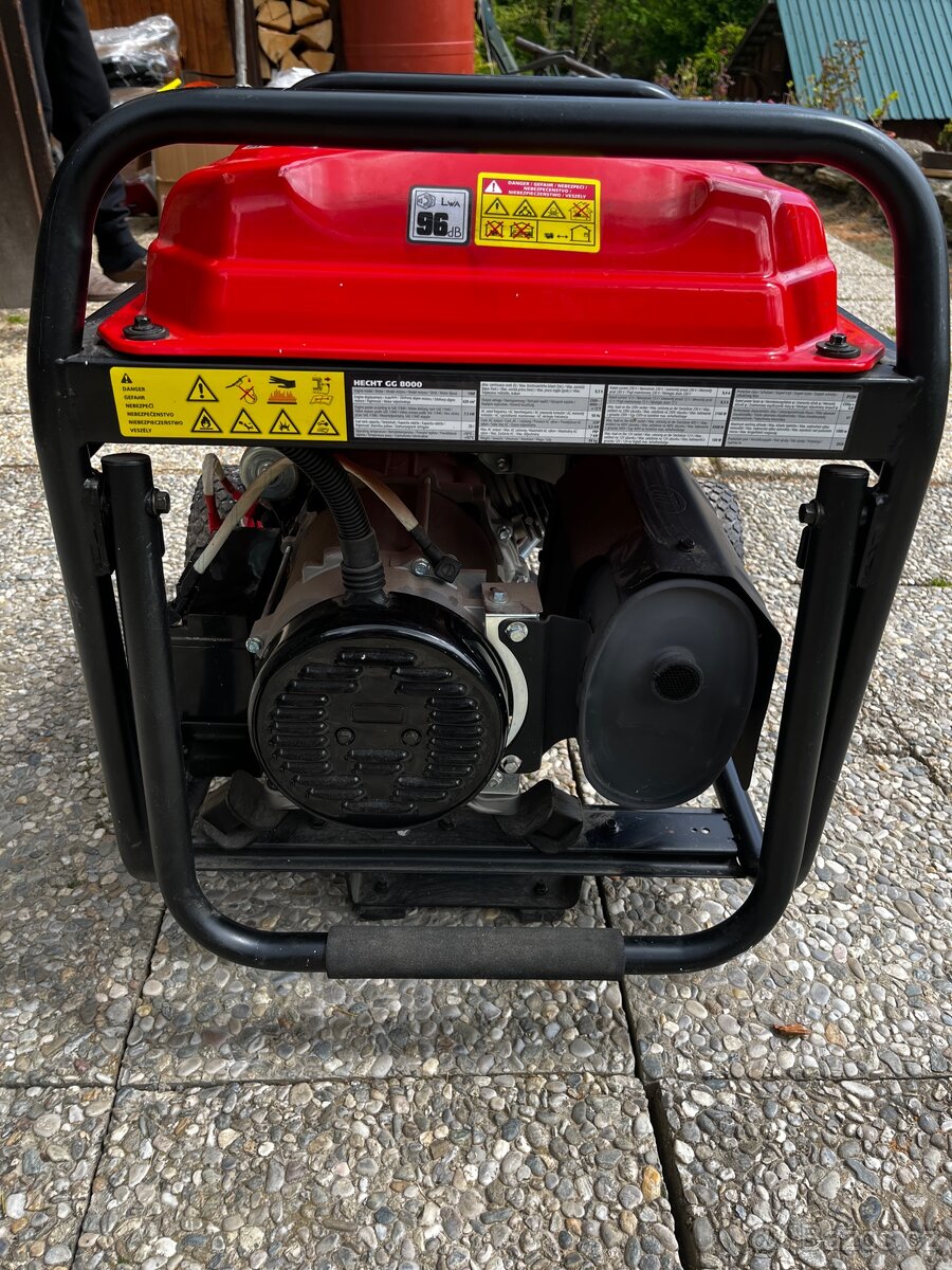 Třífázový generátor elektřiny - HECHT GG 7000 - 3