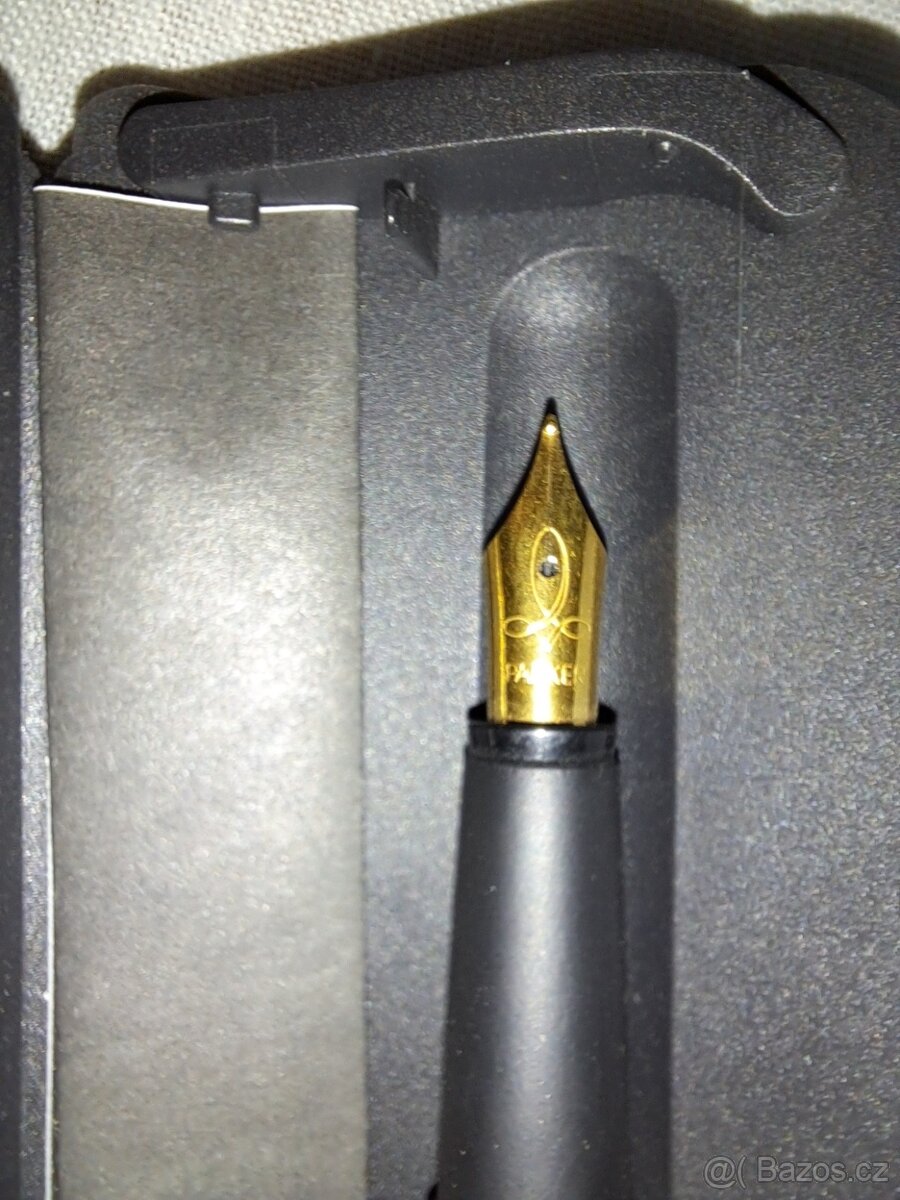 PLNICÍ PERA PARKER - 3