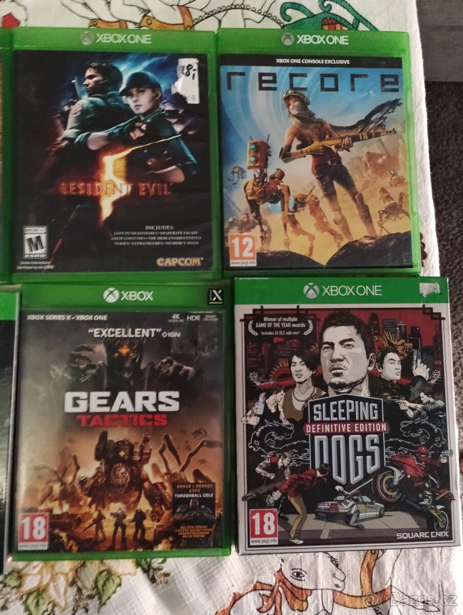 Prodám Xbox one - 3