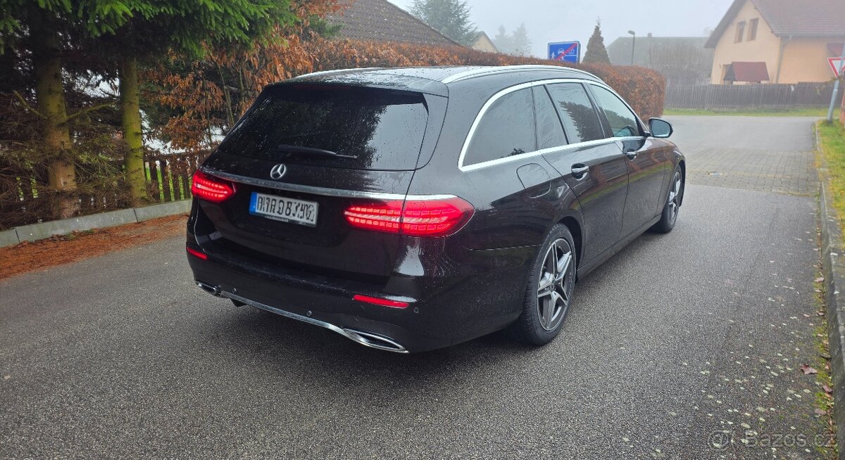 Mercedes Benz E220d AMG,1majitel,facelift,W213 - 3
