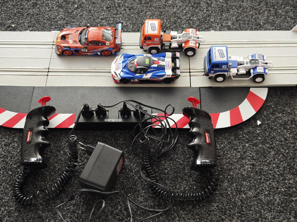 Velká Ites / Carrera evolution autodráha . - 3