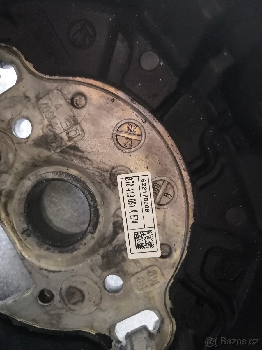 Multifunkční volant Octavia 2 facelift 3T0 419 091 K E 74 - 3