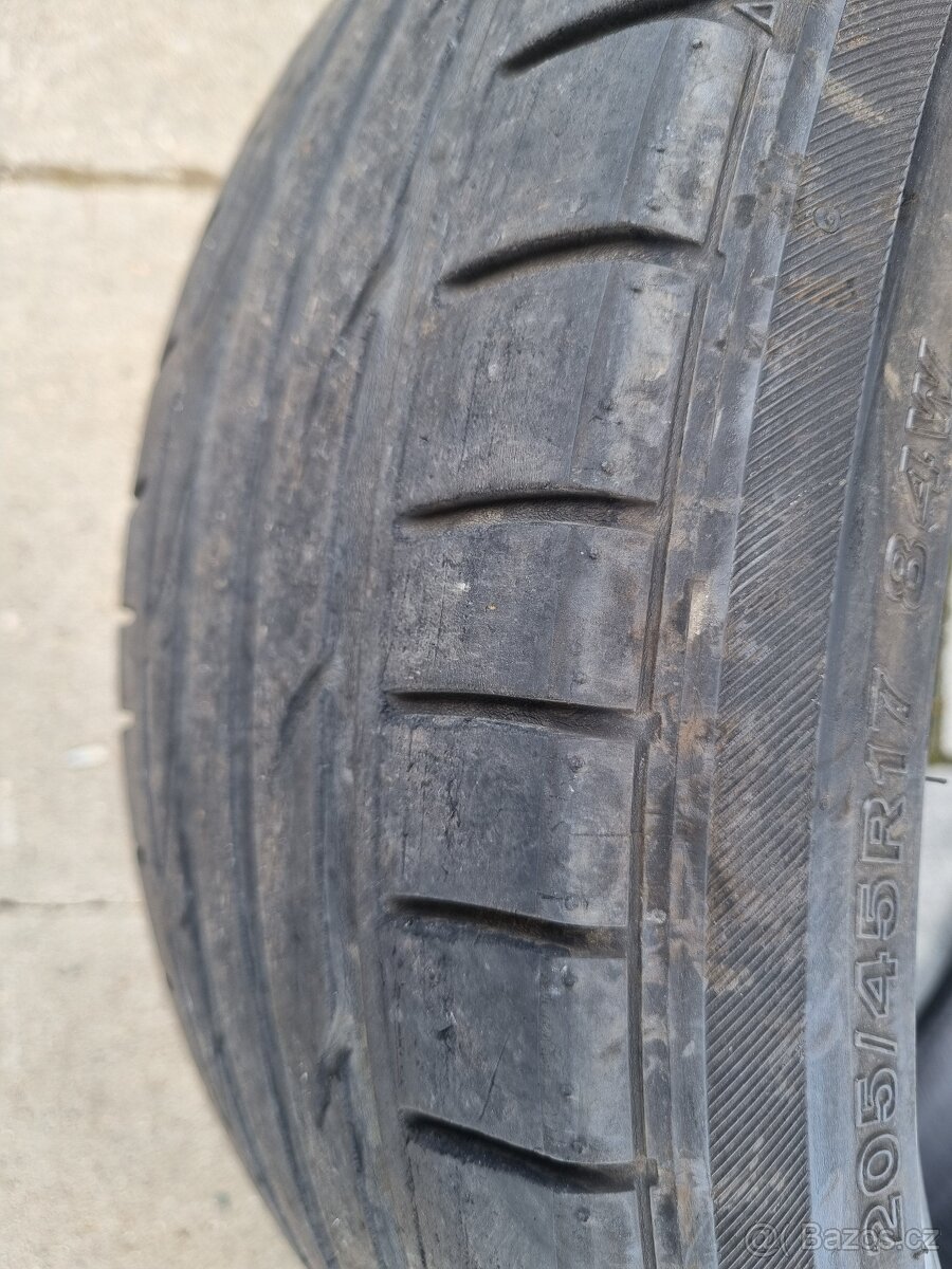 205/45/r17 84 W Bridgestone - 3