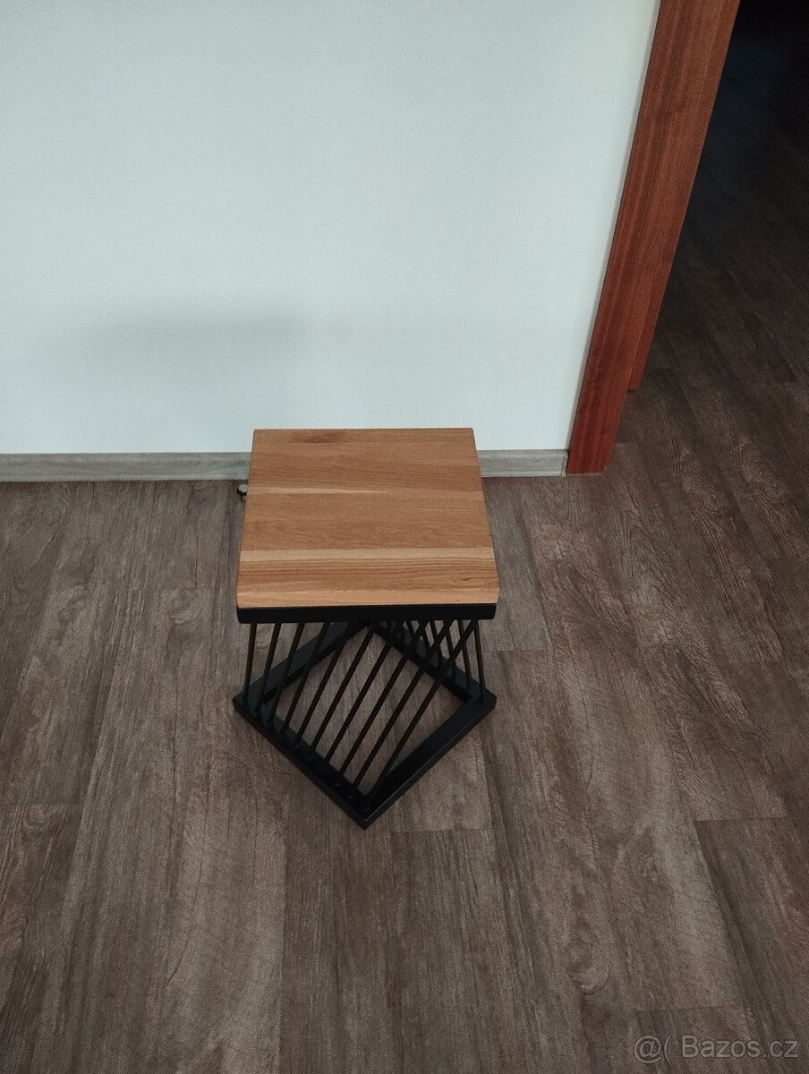 dekorační stolek - 3