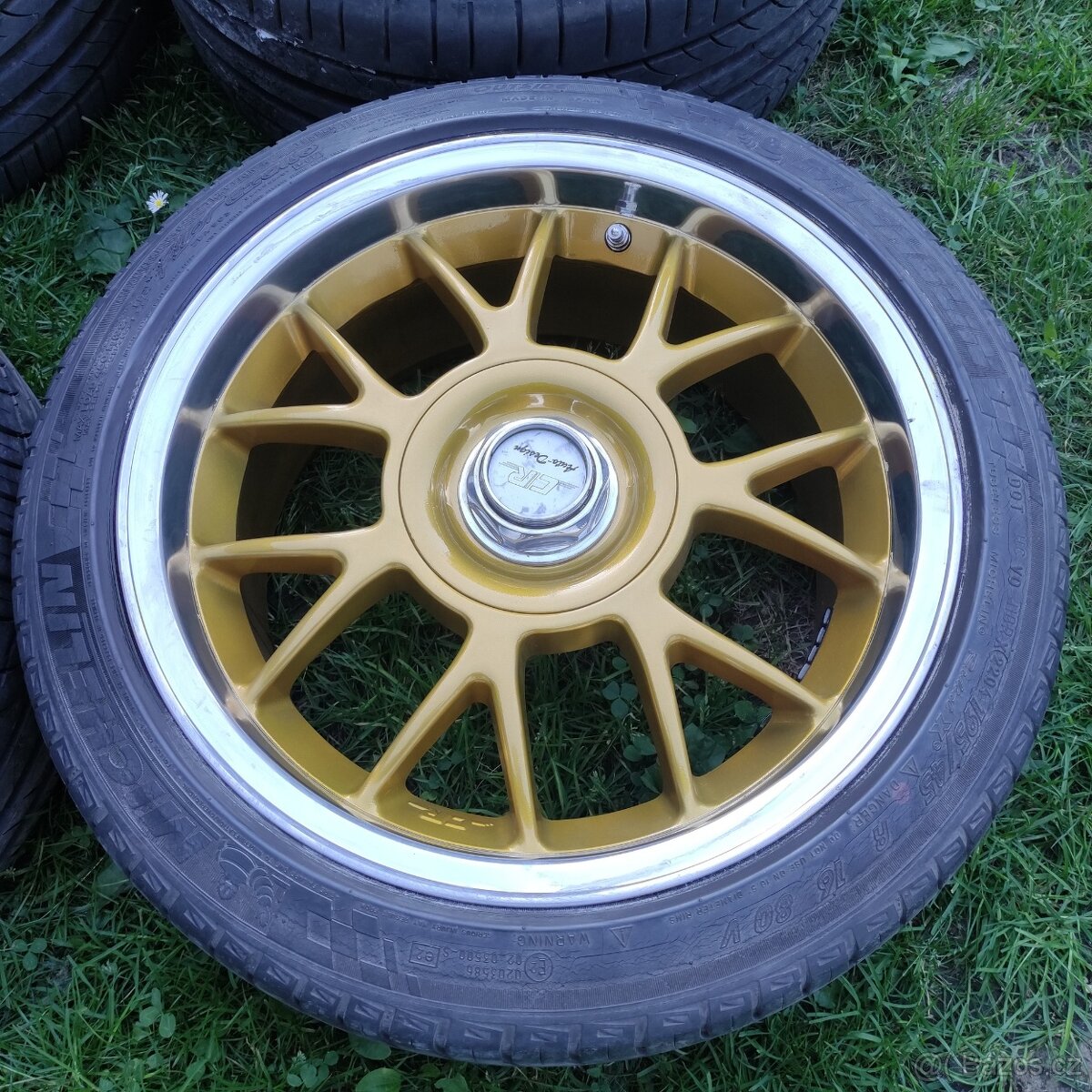 Intra CR 4x100 R16 - 3