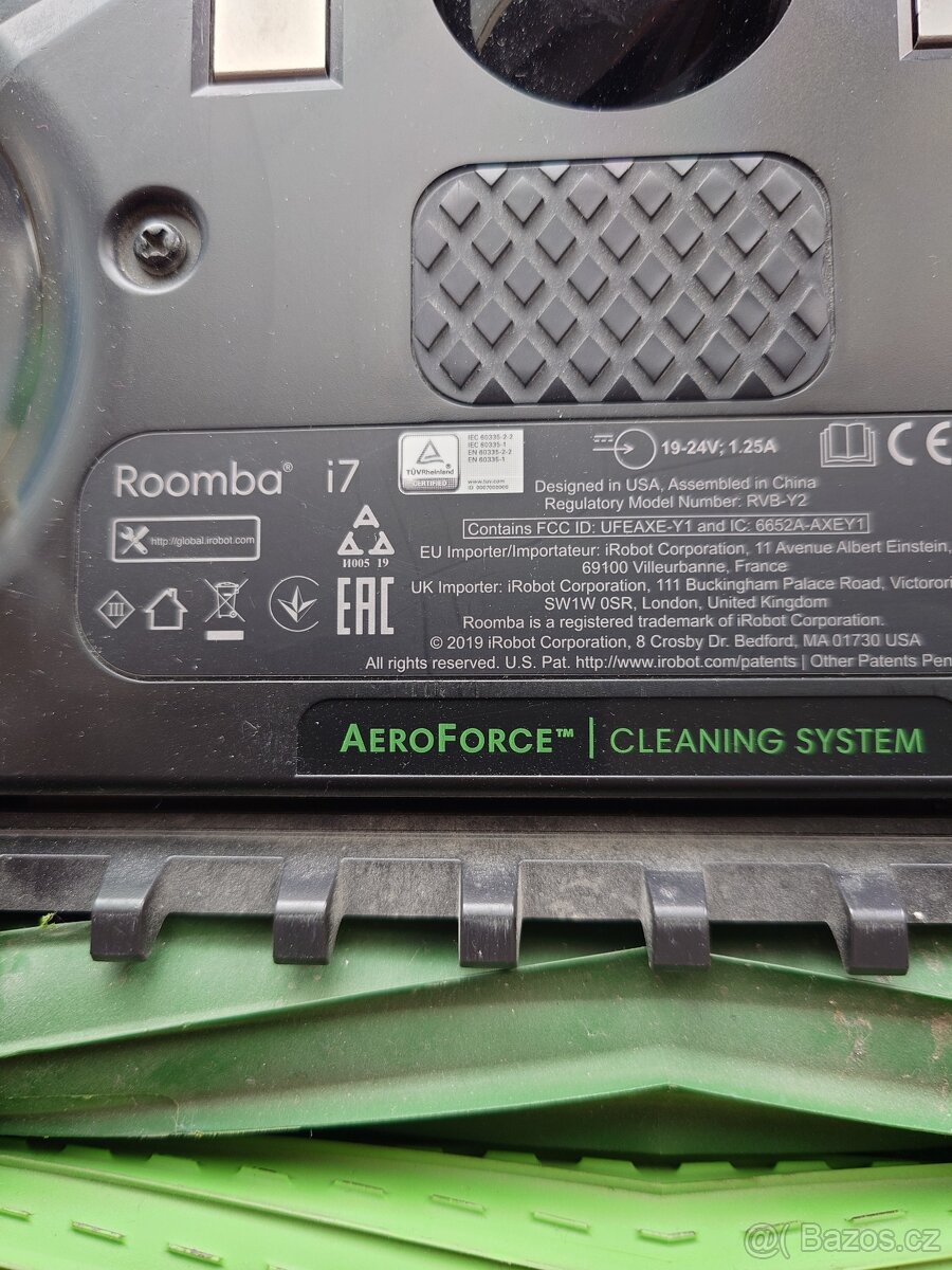 Robotický vysavač Roomba i7+ - 3