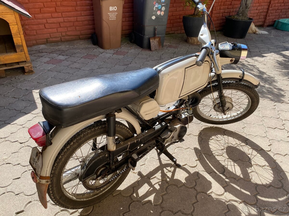 Jawa 23 Mustang - 3