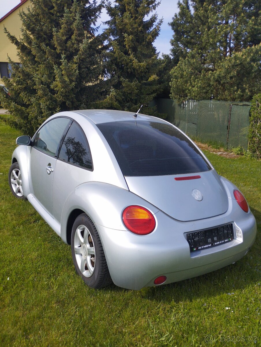 Volkswagen New Beetle 1.6Arte - 3