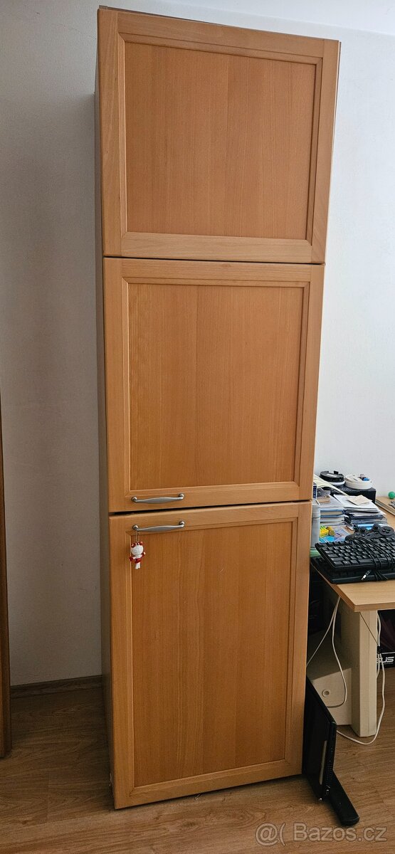 Skrin šatní - 3