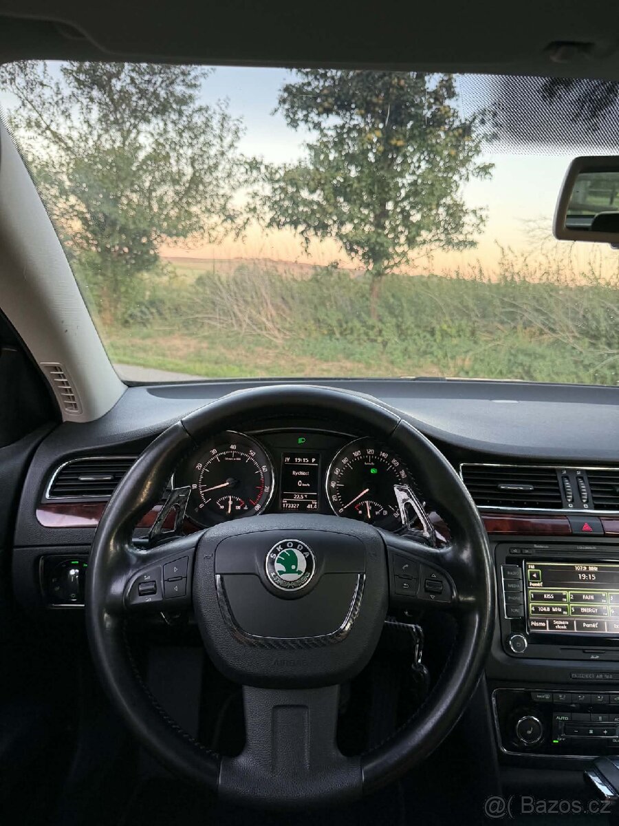 Škoda Superb 2/ Elegance /3.6i/ DSG /po GO - 3