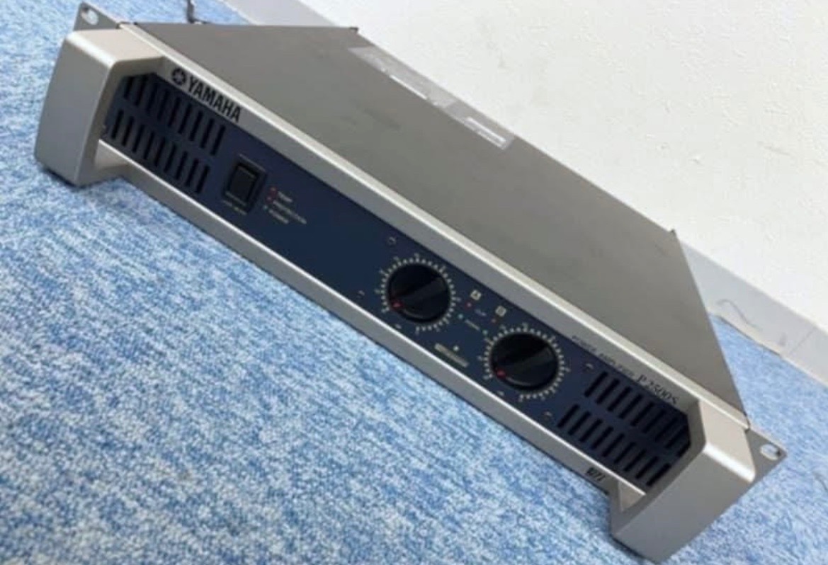 Yamaha P 2500 S - 3
