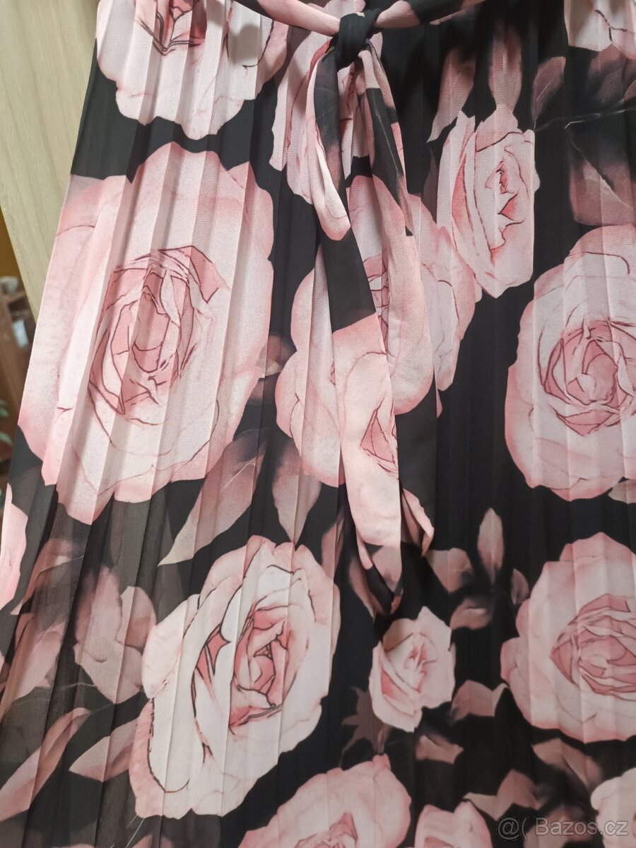 Nové plisovane šaty Numoco - 3