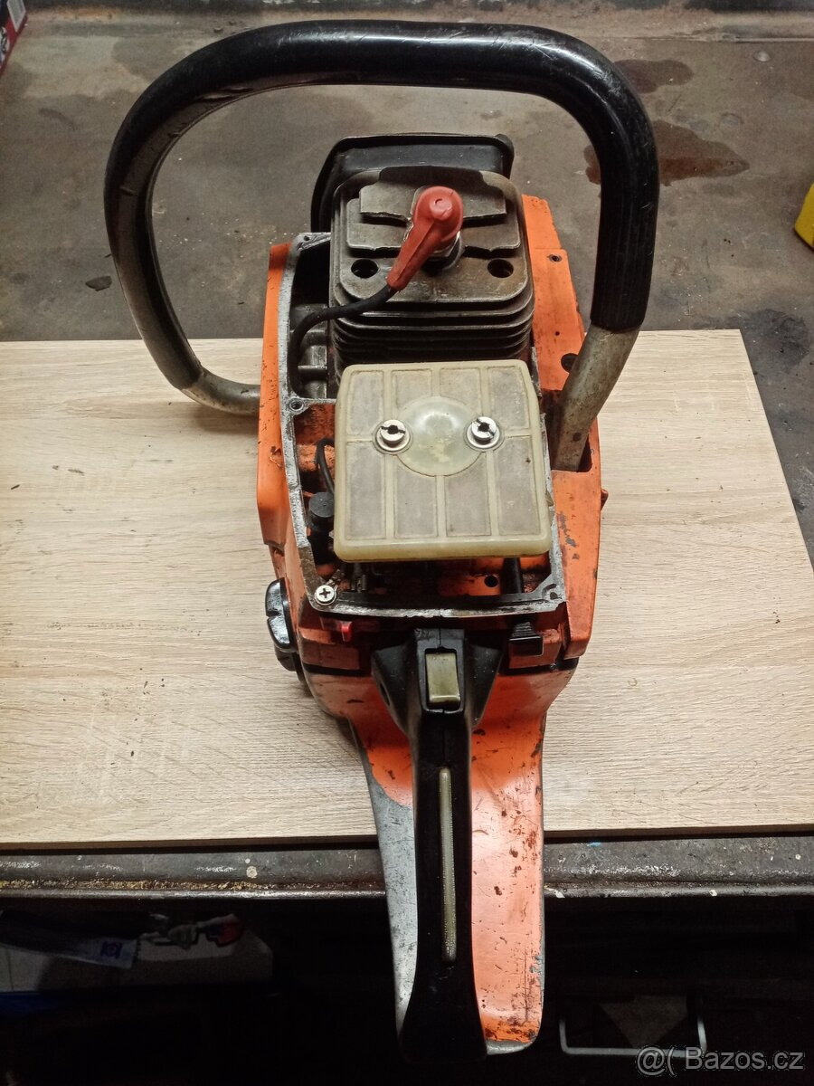 Husqvarna 380S díly - 3